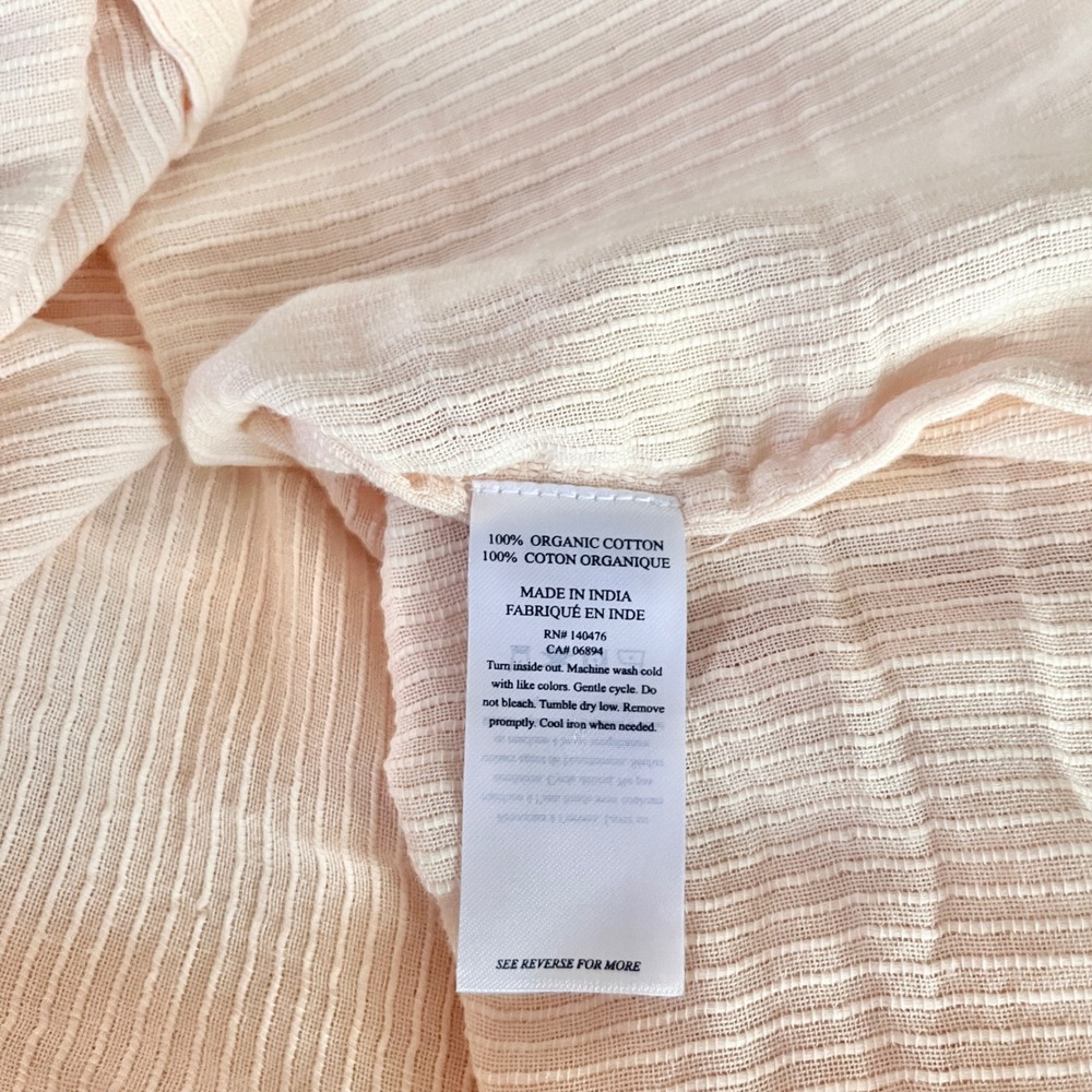 Faherty Top Women's Medium 100% Organic Cotton Peach Ruffles Smocking Cottage - Picture 4 of 12
